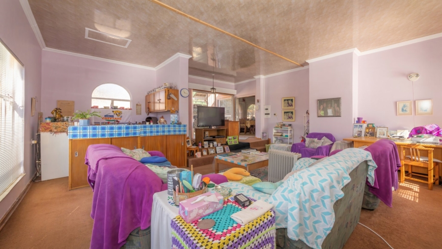 4 Bedroom Property for Sale in Suidrand Free State